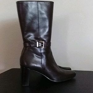 Woman's boots